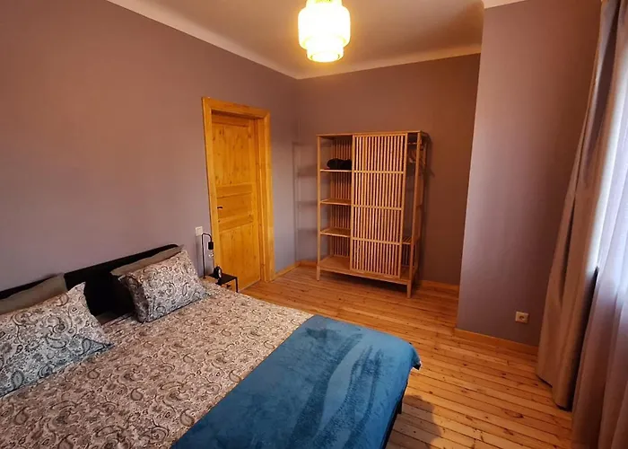 Cosy Bliss In Apartment